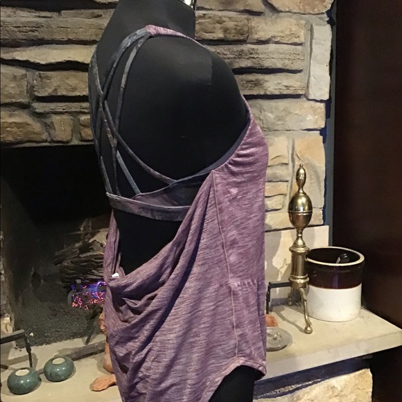 Lululemon Top - Picture 4 of 5